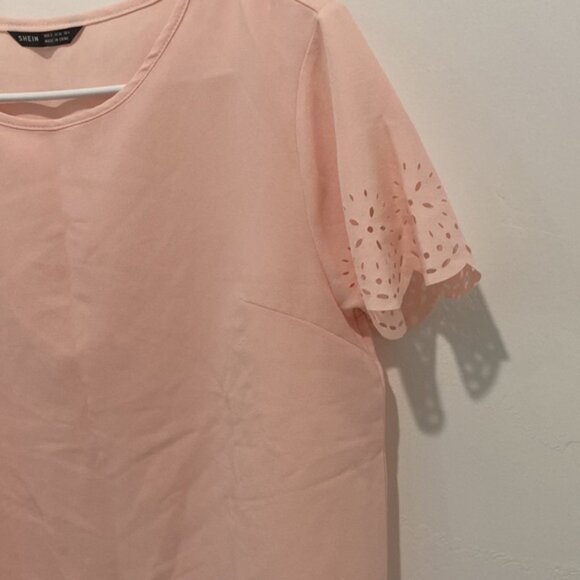 SHEIN Light Pink Small Blouse - Picture 3 of 9